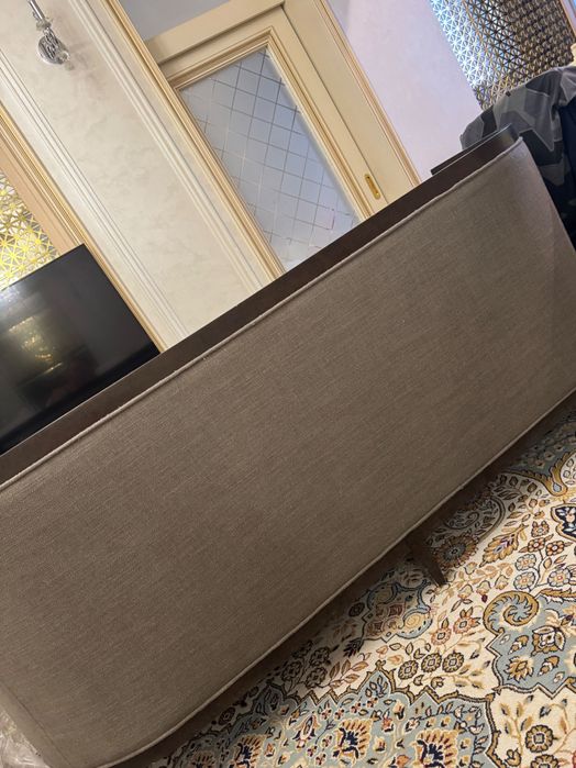 Стильный диван из салона Desiderio