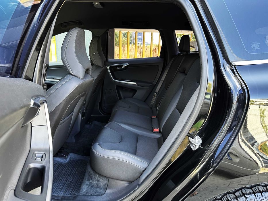 Volvo XC60 D3 2.0 136 CP | Navi | City Safety | Haion Electric | 273.000 km