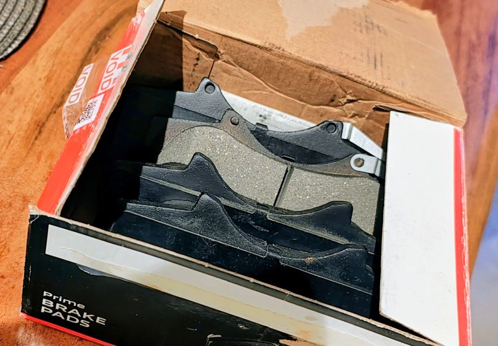 предни накладки Toyota LC150,4Runner,Lexus Gx