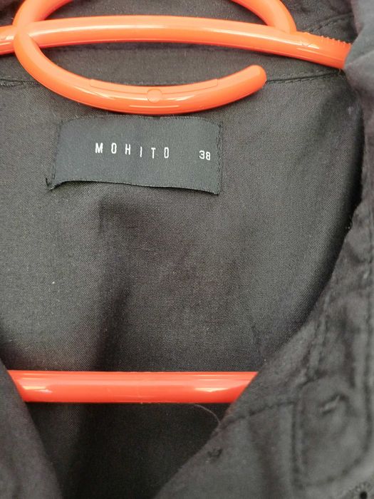 Черна дантелена рокля Mohito, размер 38