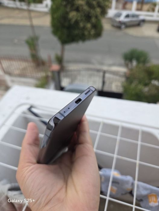 Samsung flip 4  256 GB