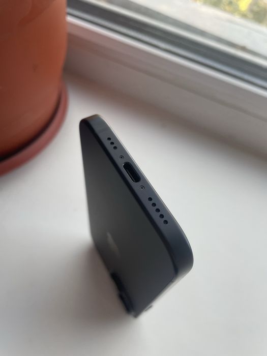 iPhone 15 128gb Новый