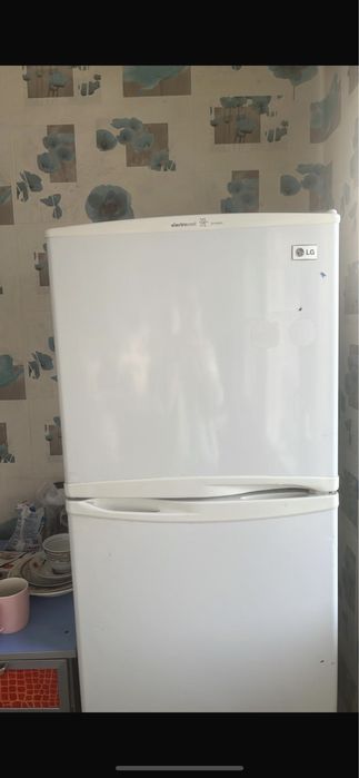 Холодильник lg бу