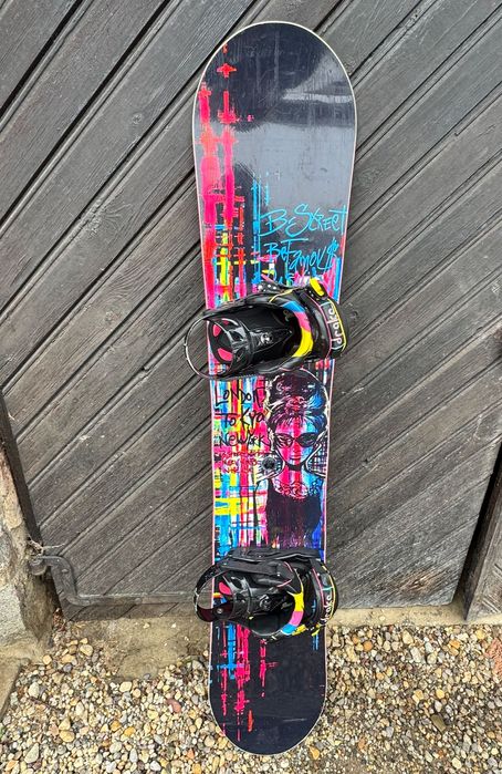 Дамска сноуборд дъска + автомати GNU B-Street BTX Banana Rocker