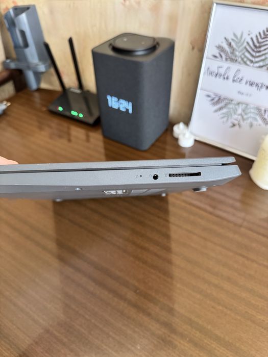 Ноутбук Lenovo