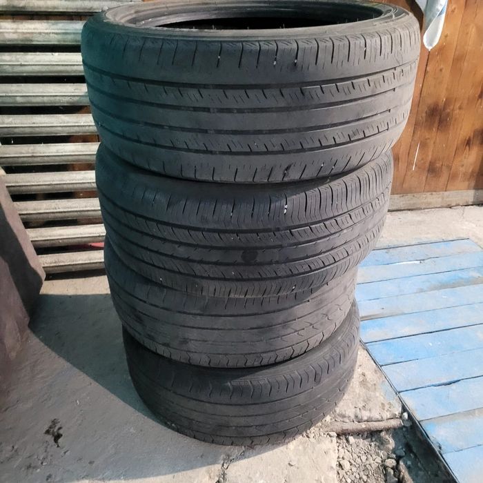 Продам шины летние 215*95