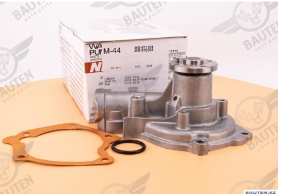 Помпа водяной Mitsubishi 4G63