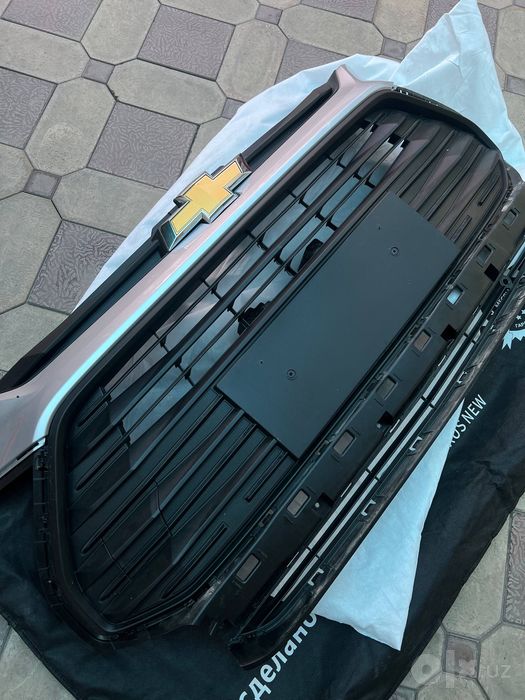 облицовка для автомобиля Chevrolet Tracker