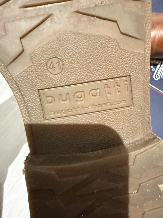Боти ест кожа Bugatti , 41 номер