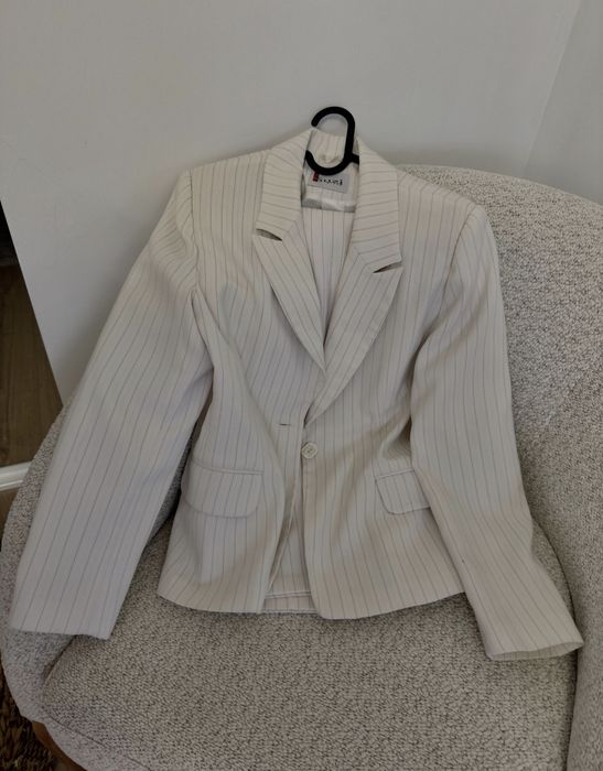 Дамски комплект / сет / костюм