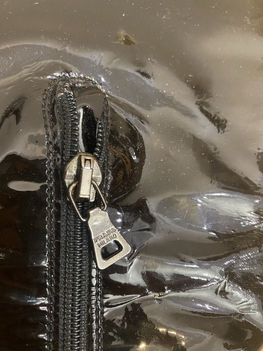 Продаю сапоги от Prada & Roger Vivier