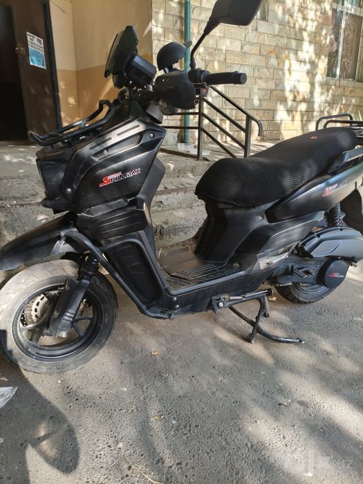 продаю свой скутер танк 150