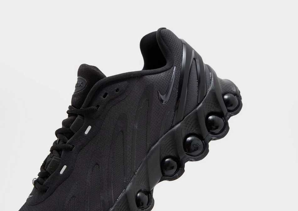 Nike Air Vapormax DN8 Black / Outlet