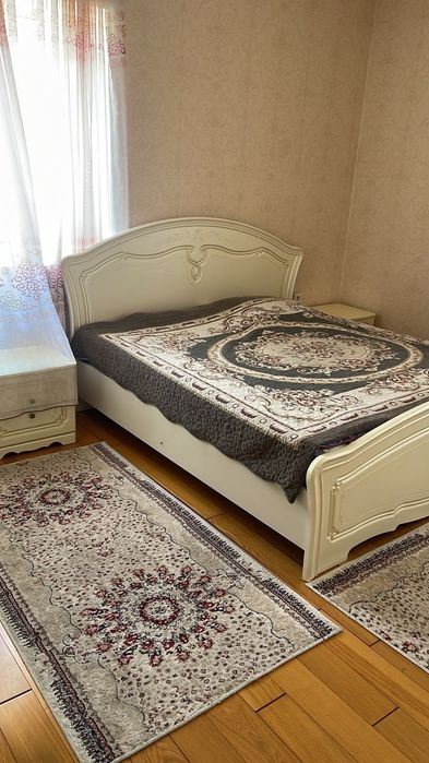 Продам спальный гарнитур