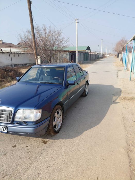 Мерседес бенс Е-класс