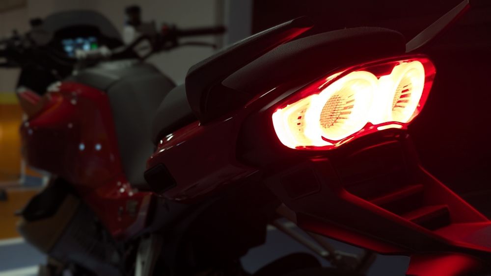 Moto Guzzi V100 Mandello