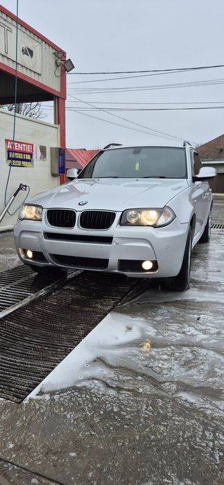 Dezmembrez bmw X3 E83 M-pachet 2.0d N47 177cp Xdrive 2009