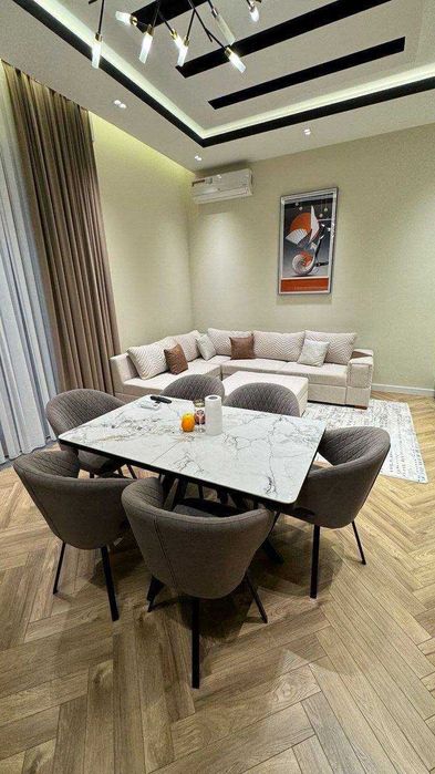 Ц-1, улица Садыка Азимова, Посольство Японии, ;72 м²  Ремонт: евро