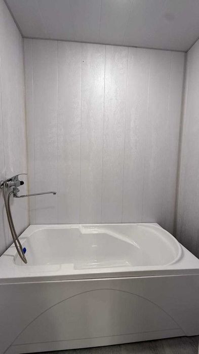 2 xonali kvartira sotiladi