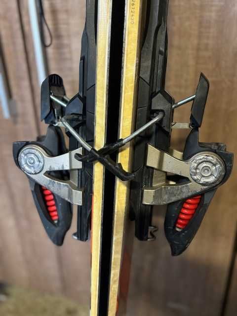 Schi/ski de tura Fischer Watea/ legături Marker Duke