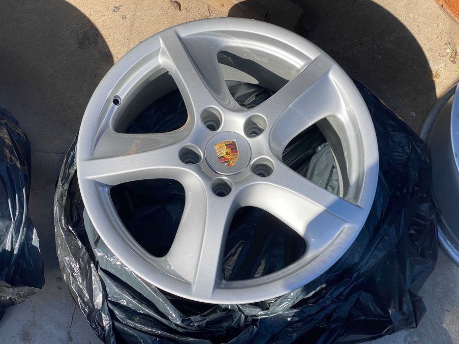 Стилен комплект алуминиеви джанти 18” за Porsche Cayenne