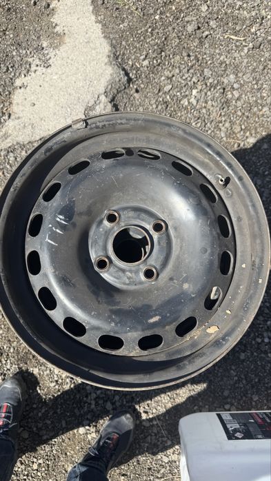 Диски ауди Б4 продам