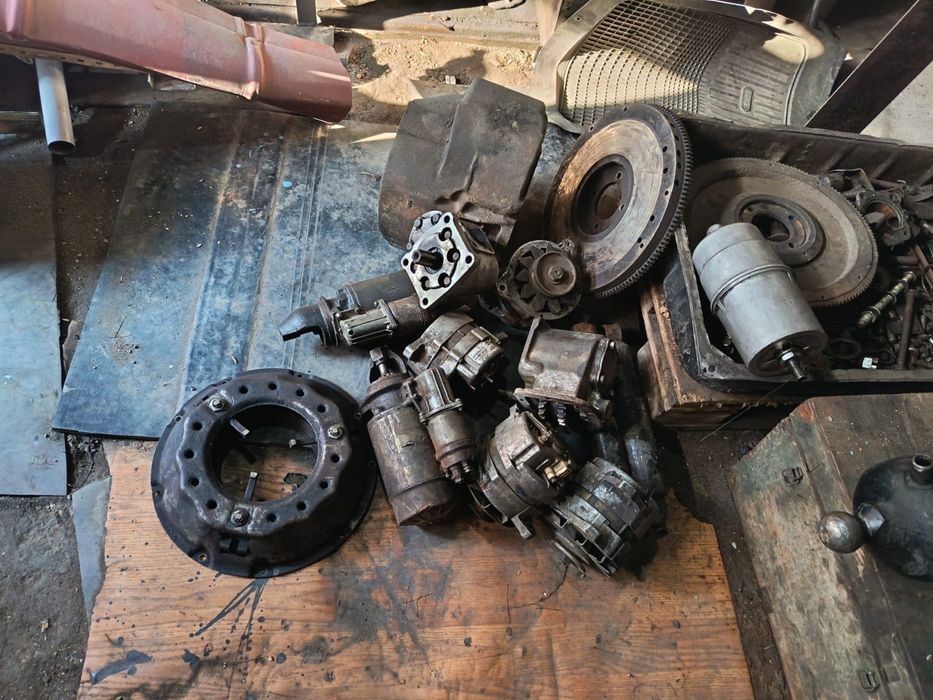 Продам запчасти газ 53