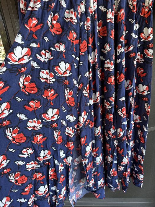 Vand rochie marime mare pret 50 lei