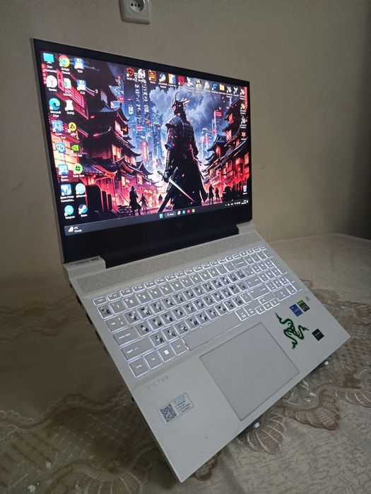 Note book  HP Victus 16 i5-12500H