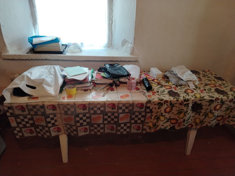 Стол подходит для любых целей