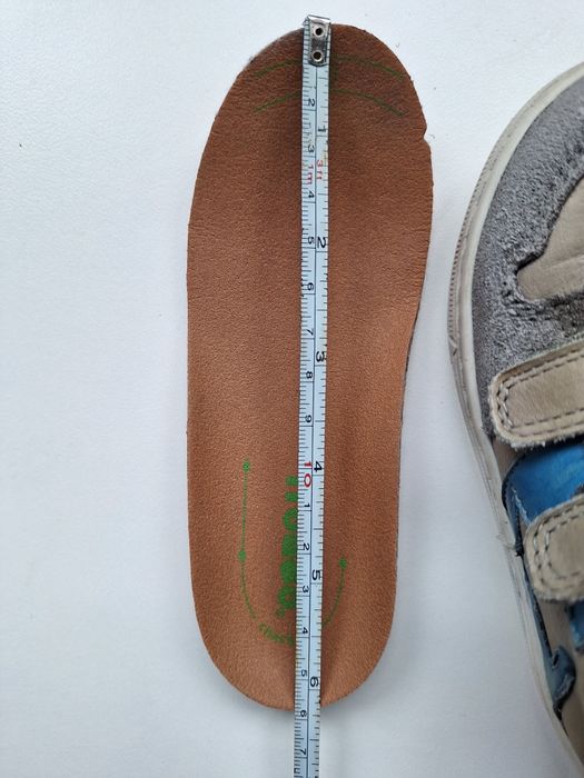 Sneakers Froddo scurti nr 25
În stare foarte buna, purtate de câteva o