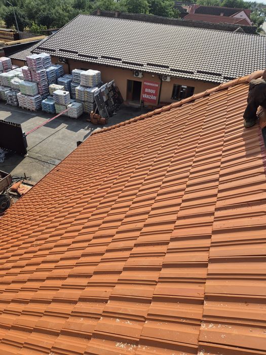 Montaj acoperisuri si reparati urgente