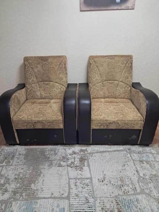 Диван и 2 кресла