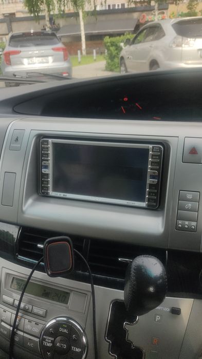 Штатная автомагнитола для Тойота