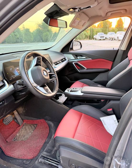 BMW ix1 30L m sport 2023 йил