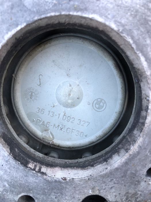 R 15 диски на бмв.