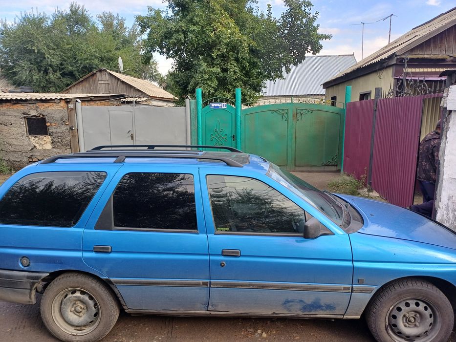 Продам Форд Эскорт