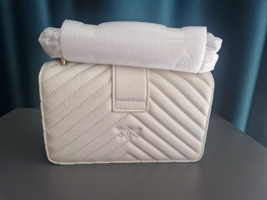 Дамска чанта Pinko