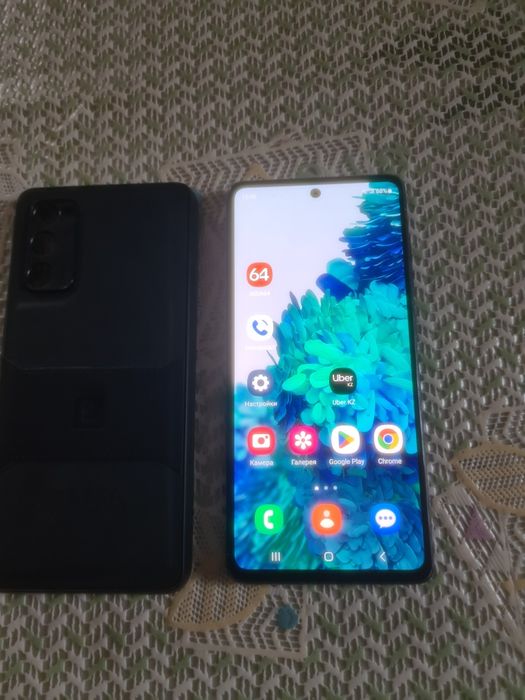 Samsung galaxy S 20 fe. 128гб