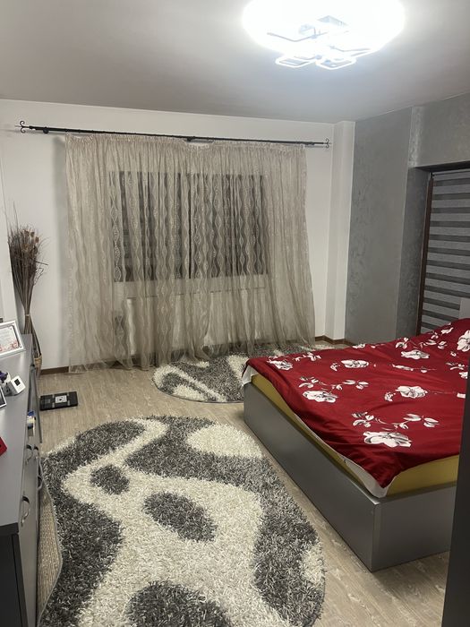 Vand apartament 3 camere 95 m patrati