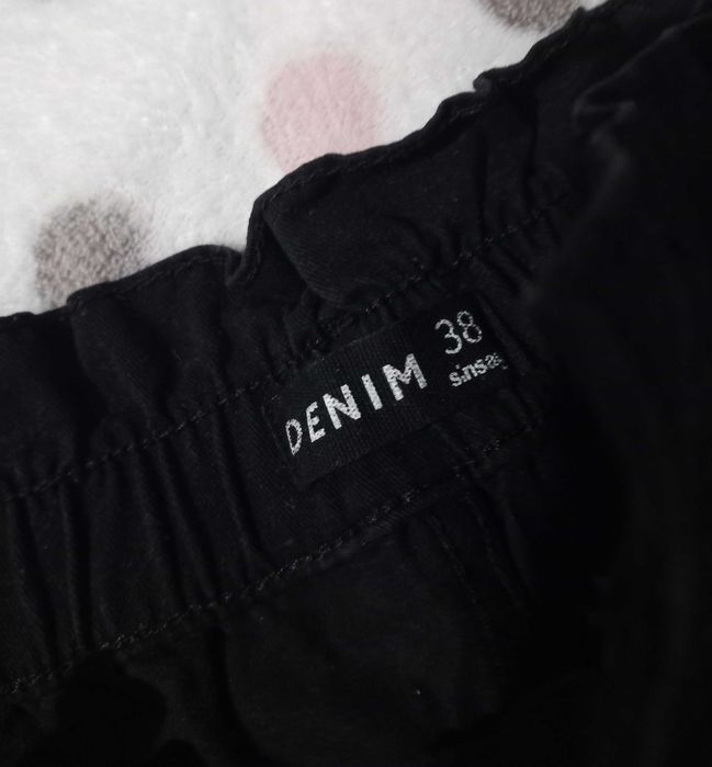 Дамски къси панталони