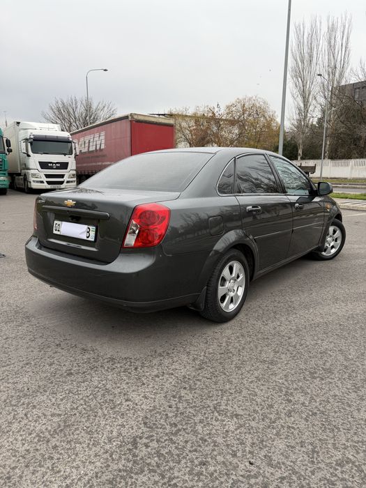 Продаётся Lachetti Gentra