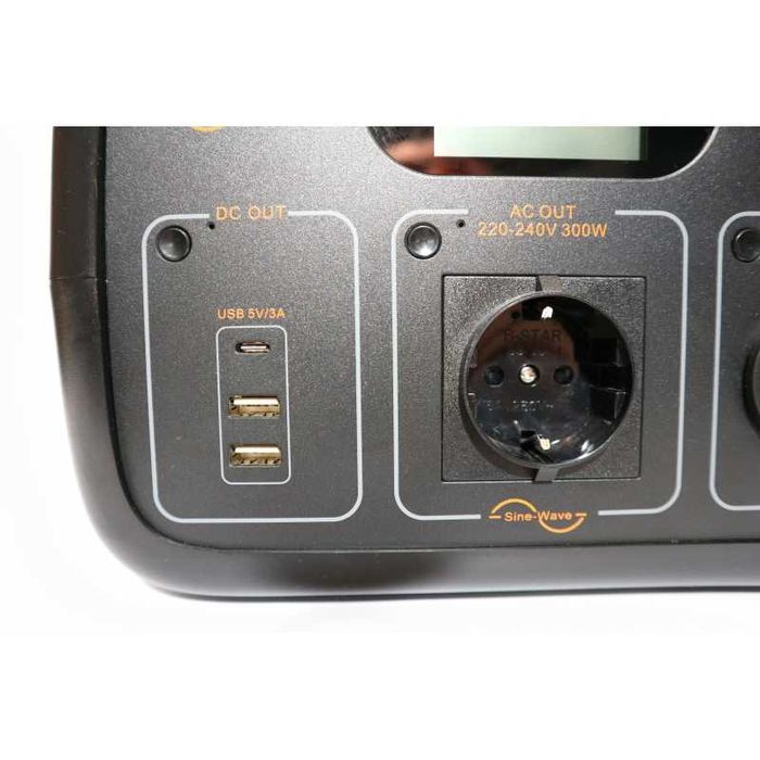 Power bank BLUETTI, 96000mAh, 300W AC, camping