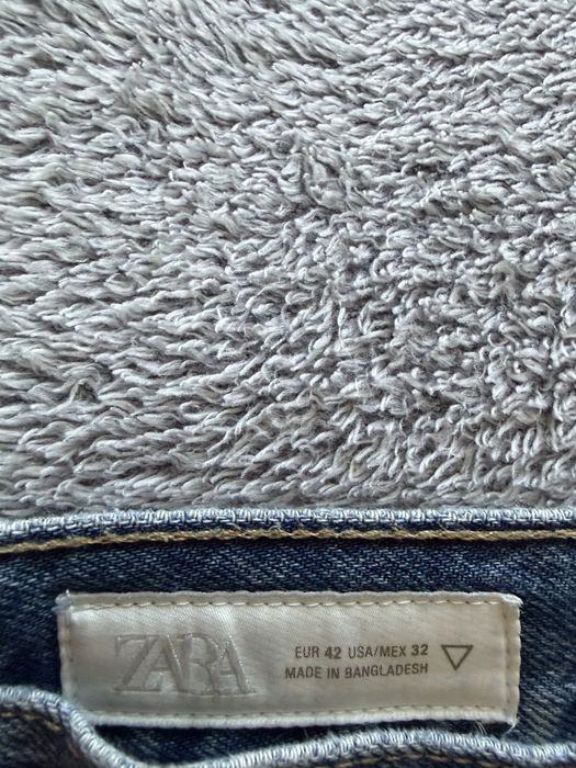 Мъжки дънки - ZARA