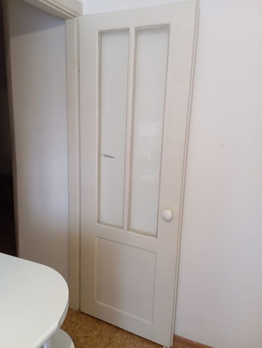 Продам межкомнатные двери