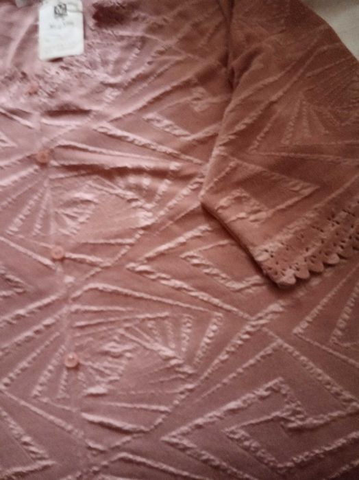 Женские блузки новые.