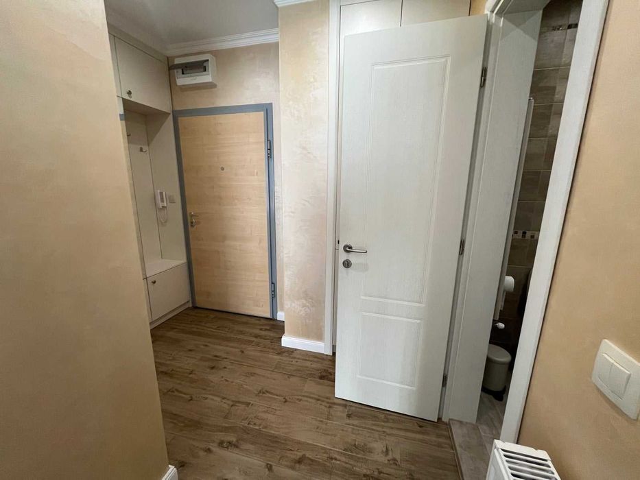 Дава се под наем Двустаен апартамент в София, Гоце Делчев - 65 кв.м за 510 € - Снимка #8