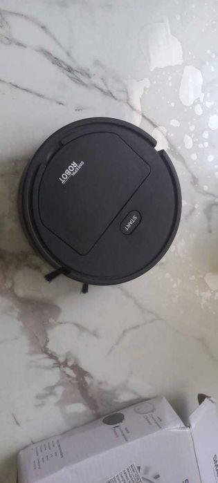 Продам робот пылесос Новый