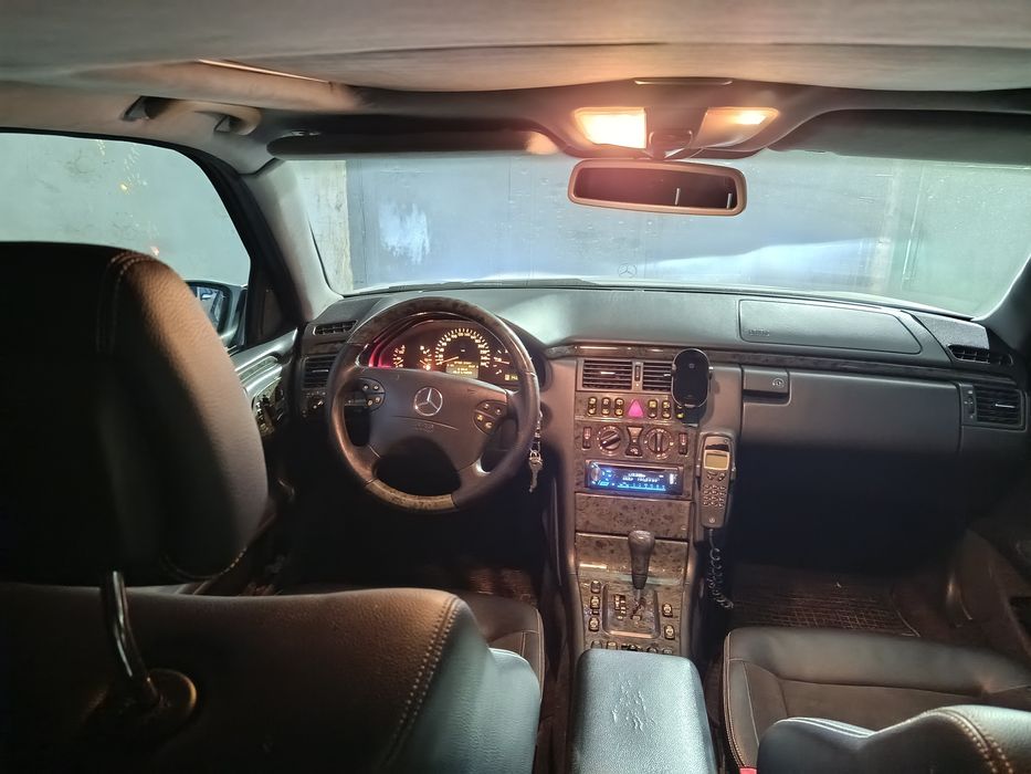 mersedes benz 210 restayling avangard sotuvda