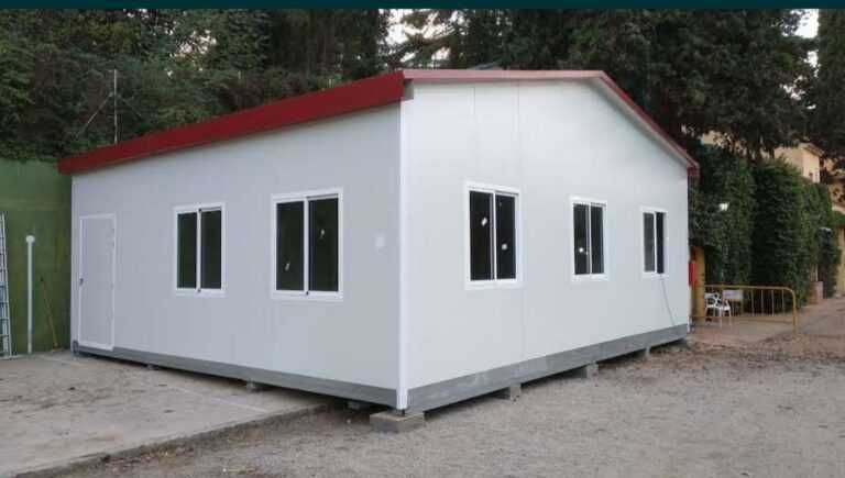 Casa Modulara, Garaje Auto si Containere din structura metalica si panou sandwich termoizolant